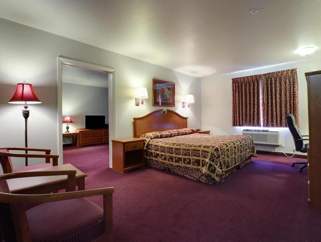 America'S Best Value Inn & Suites Гэллап Экстерьер фото
