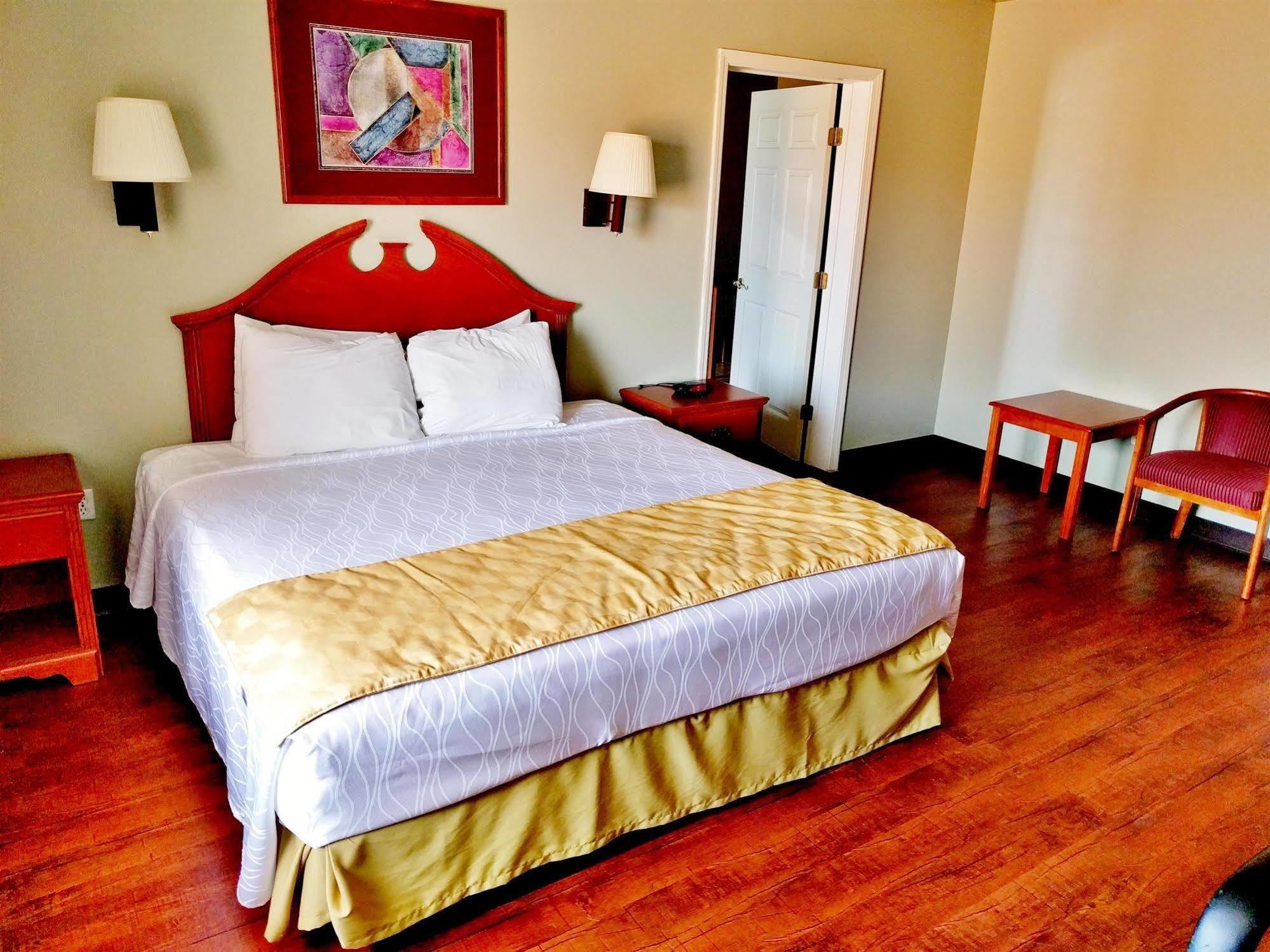 America'S Best Value Inn & Suites Гэллап Экстерьер фото
