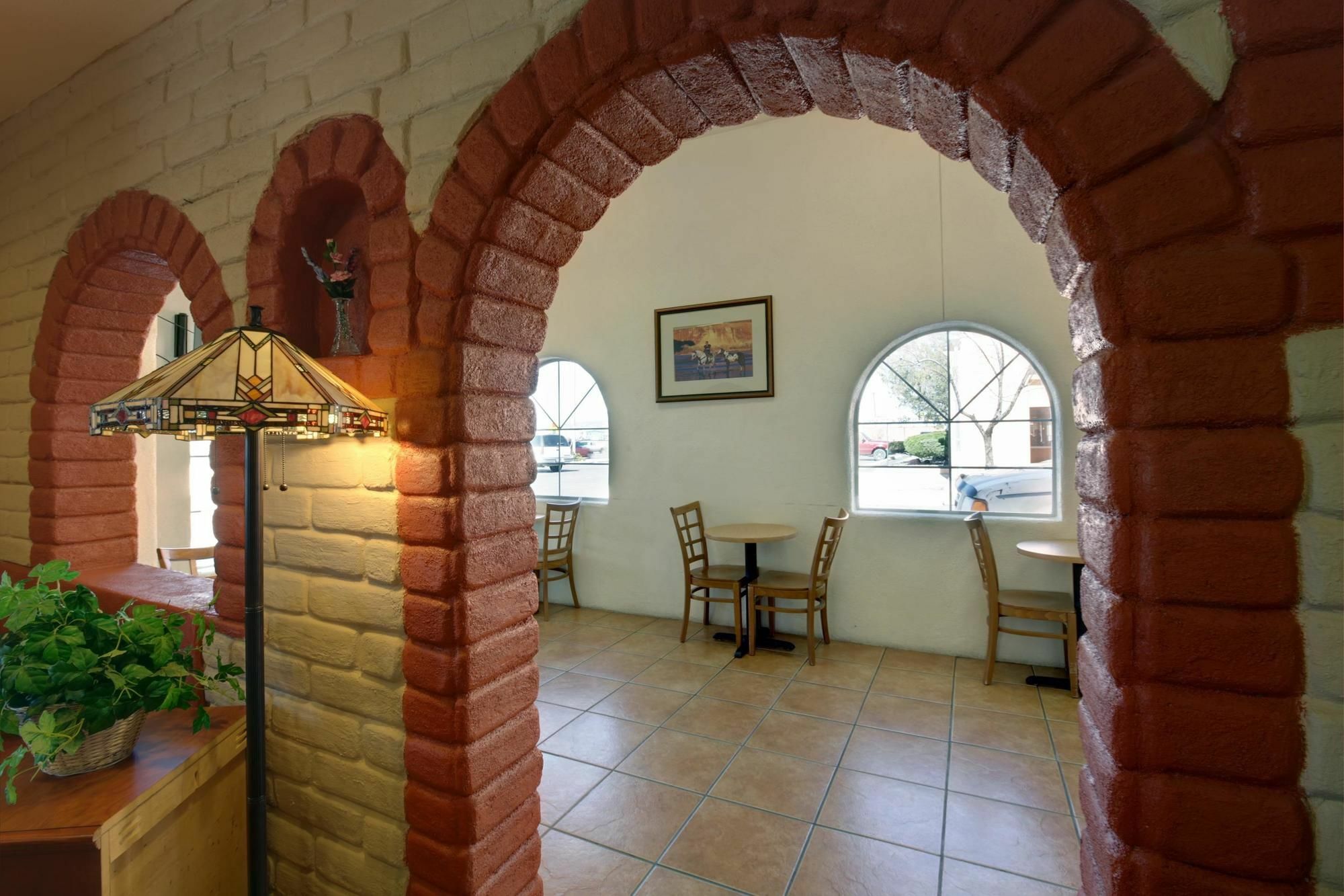 America'S Best Value Inn & Suites Гэллап Экстерьер фото